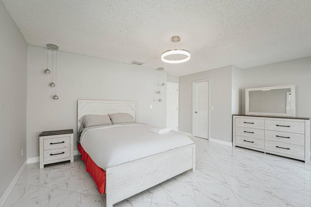 Vip Pristine Luxury Great Pool-5 Beds By The Beach Делрей Бийч Екстериор снимка